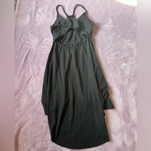 Halara Dress - Picture 3 of 3